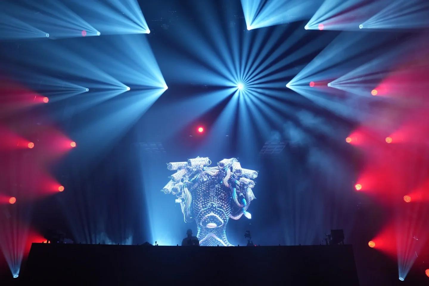 Case study ctme aft r concerts ksa 2025 july lighting stage led display art 4 6 photo credit ctme 3 2560x1710.jpg