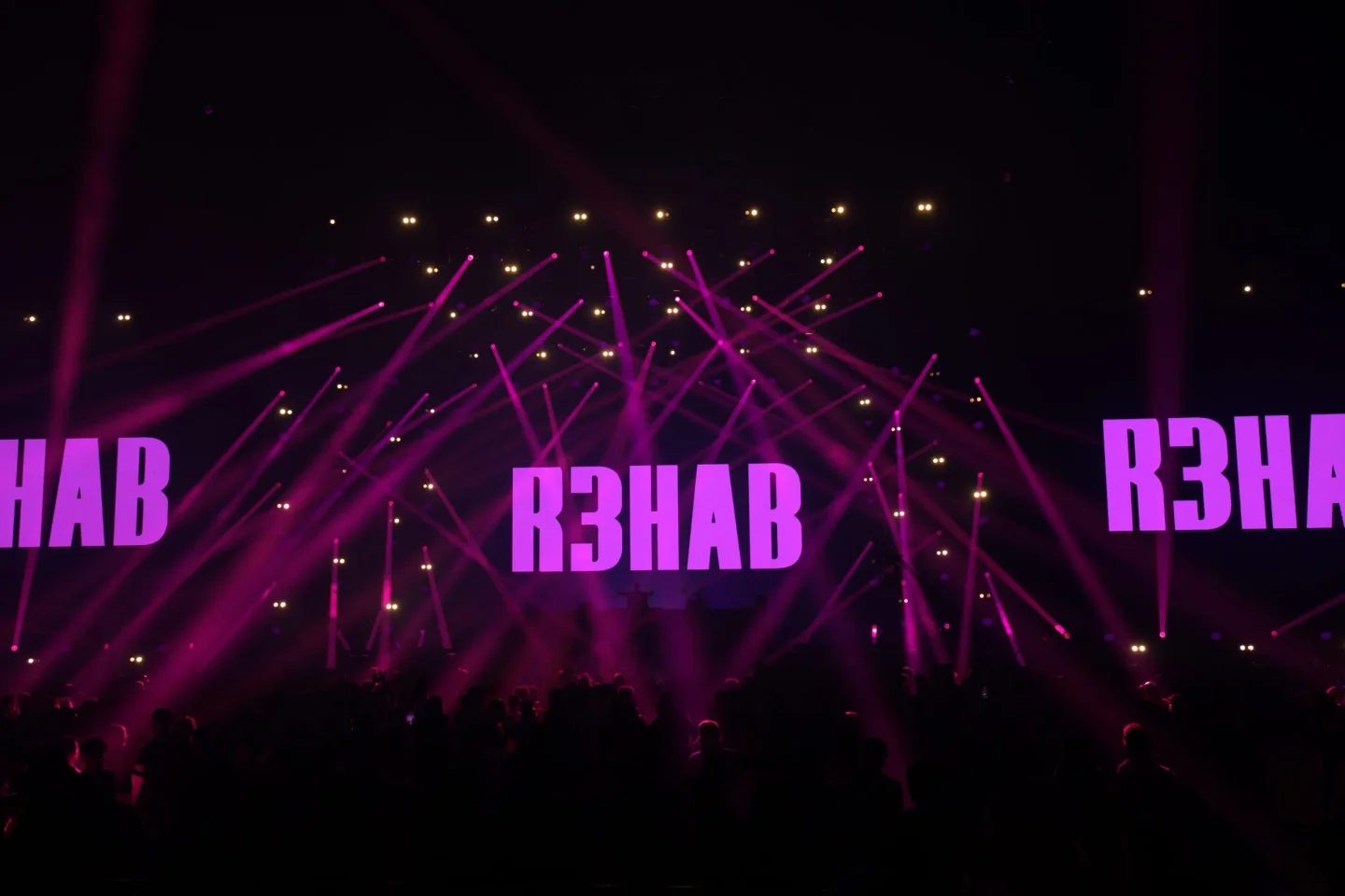 Case study ctme aft r concerts ksa 2025 july lighting stage led display art 4 6 photo credit ctme 1 2560x1708.jpg