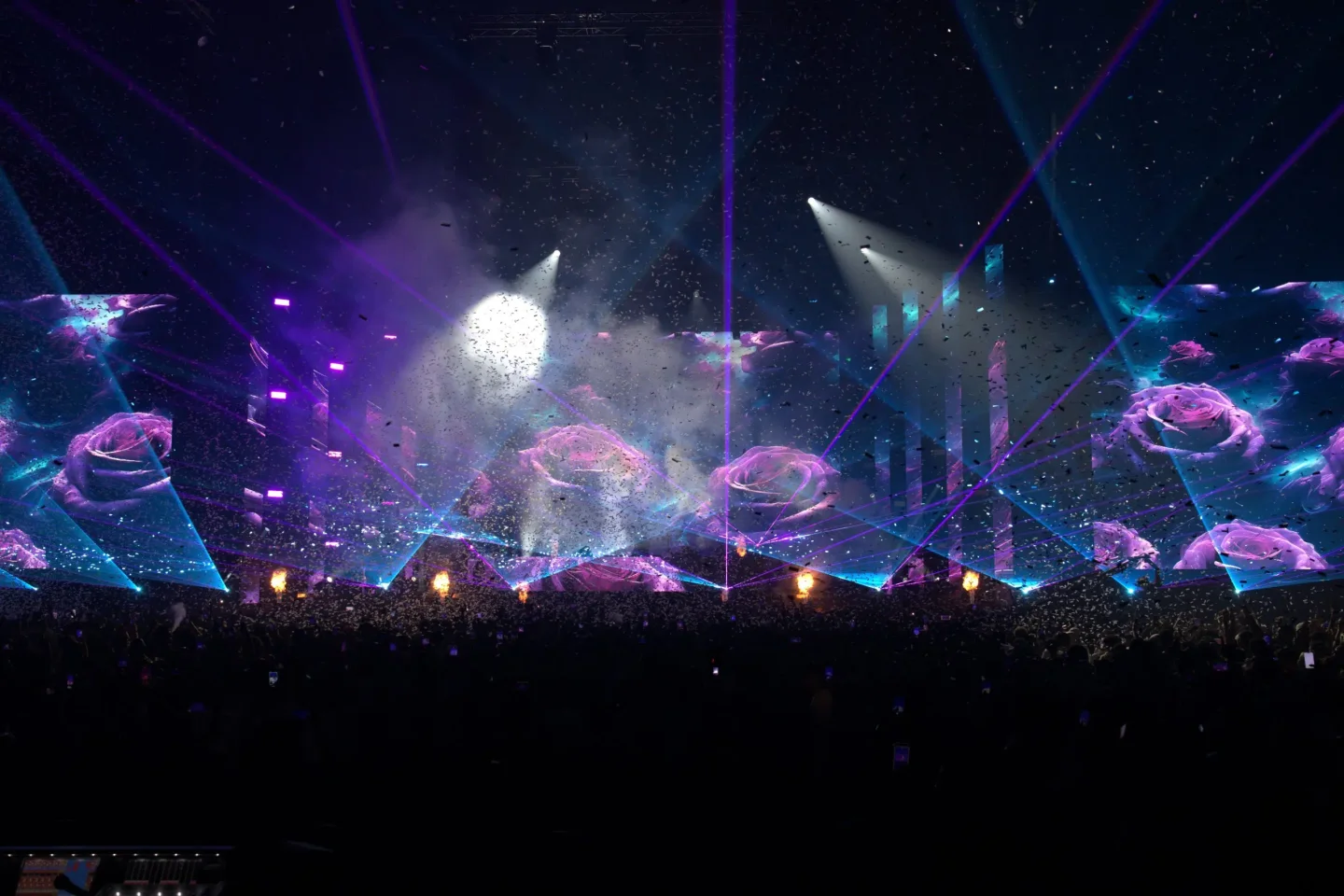 Case study ctme aft r concerts ksa 2025 july lighting stage led display art 4 6 photo credit ctme 2 1 1 2560x1708.jpg